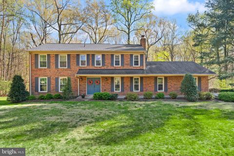 Photo of 8019 Stillbrooke Road, MANASSAS, VA 20112 (MLS # VAPW2114198)