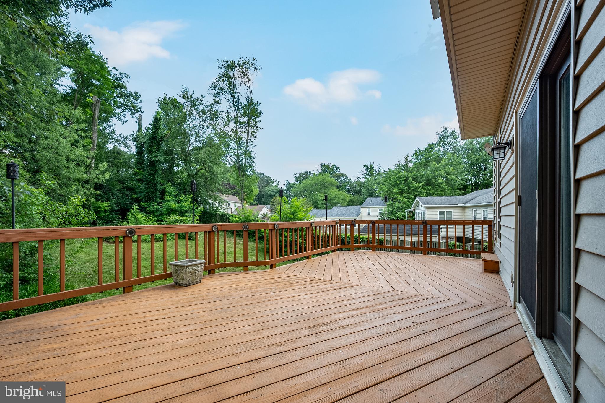 8003 ROCKWOOD COURT