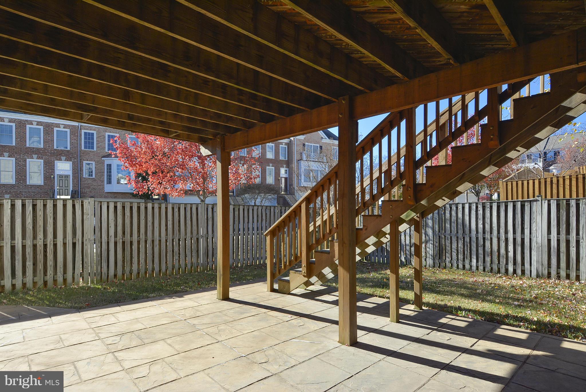 SPRING LAKES - Residential