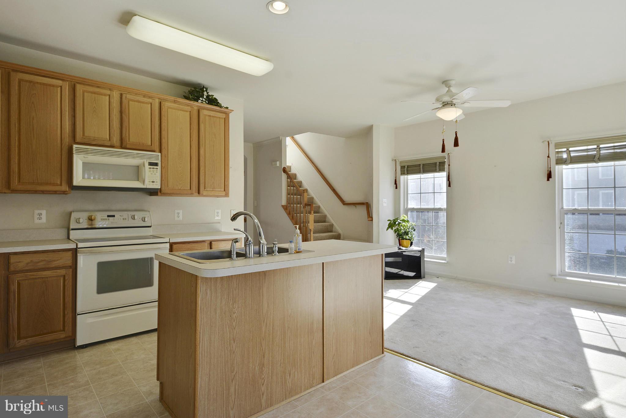 SPRING LAKES - Residential