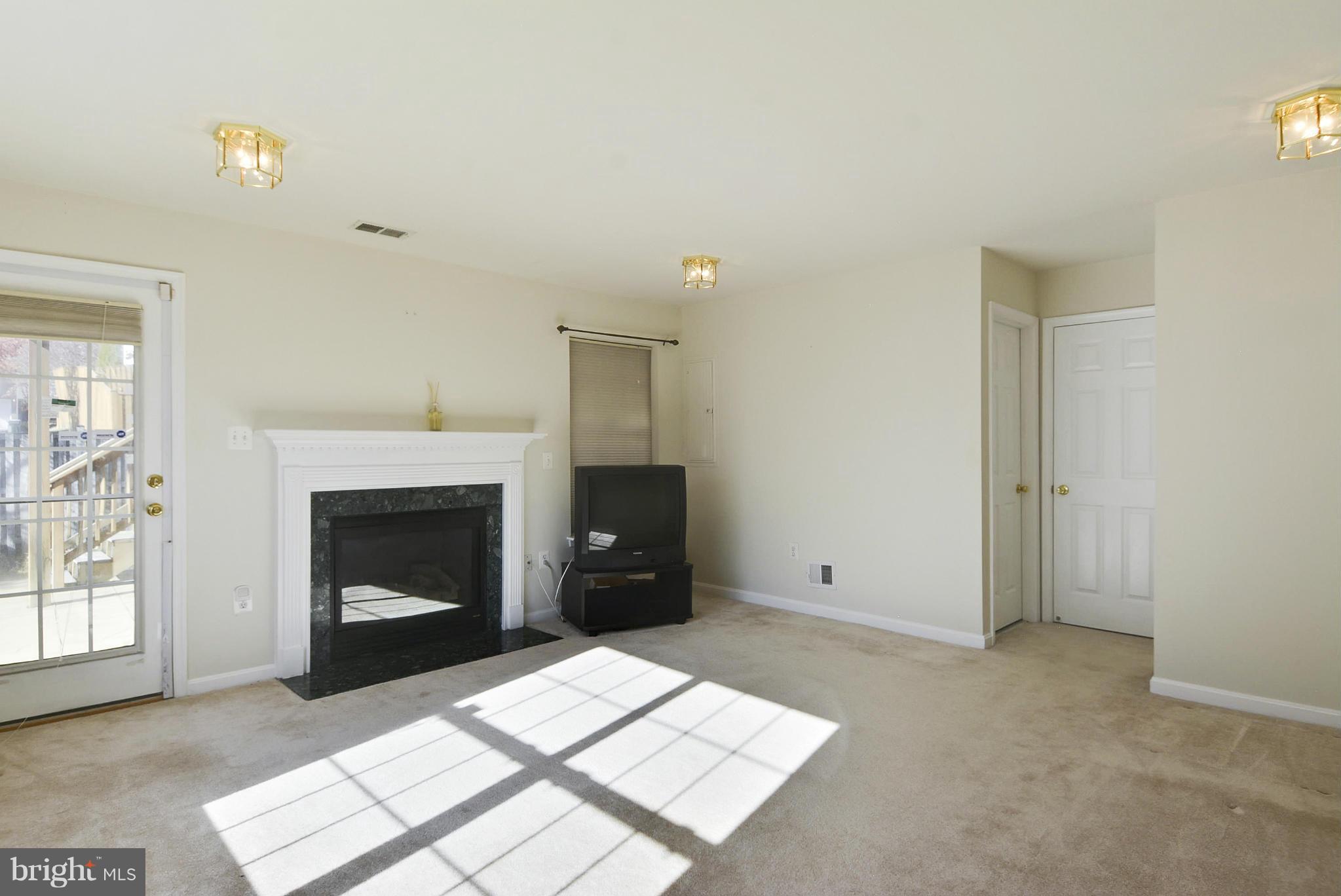 SPRING LAKES - Residential