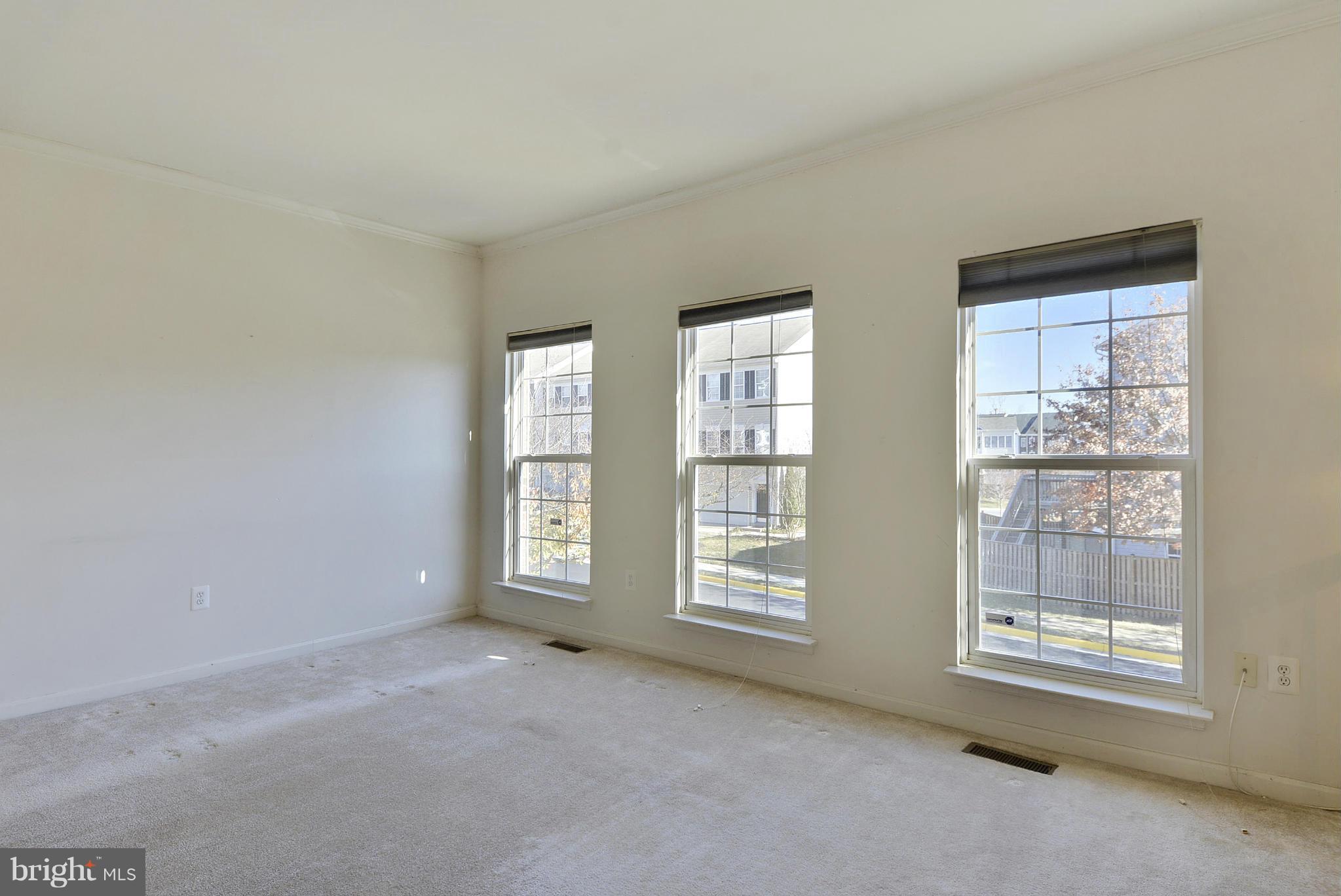 SPRING LAKES - Residential