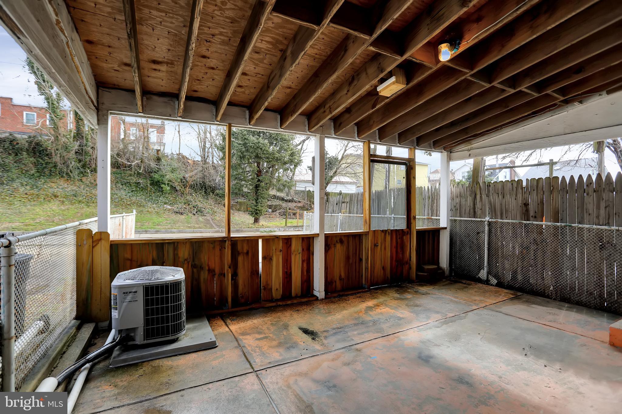 EASTWICK - Residential