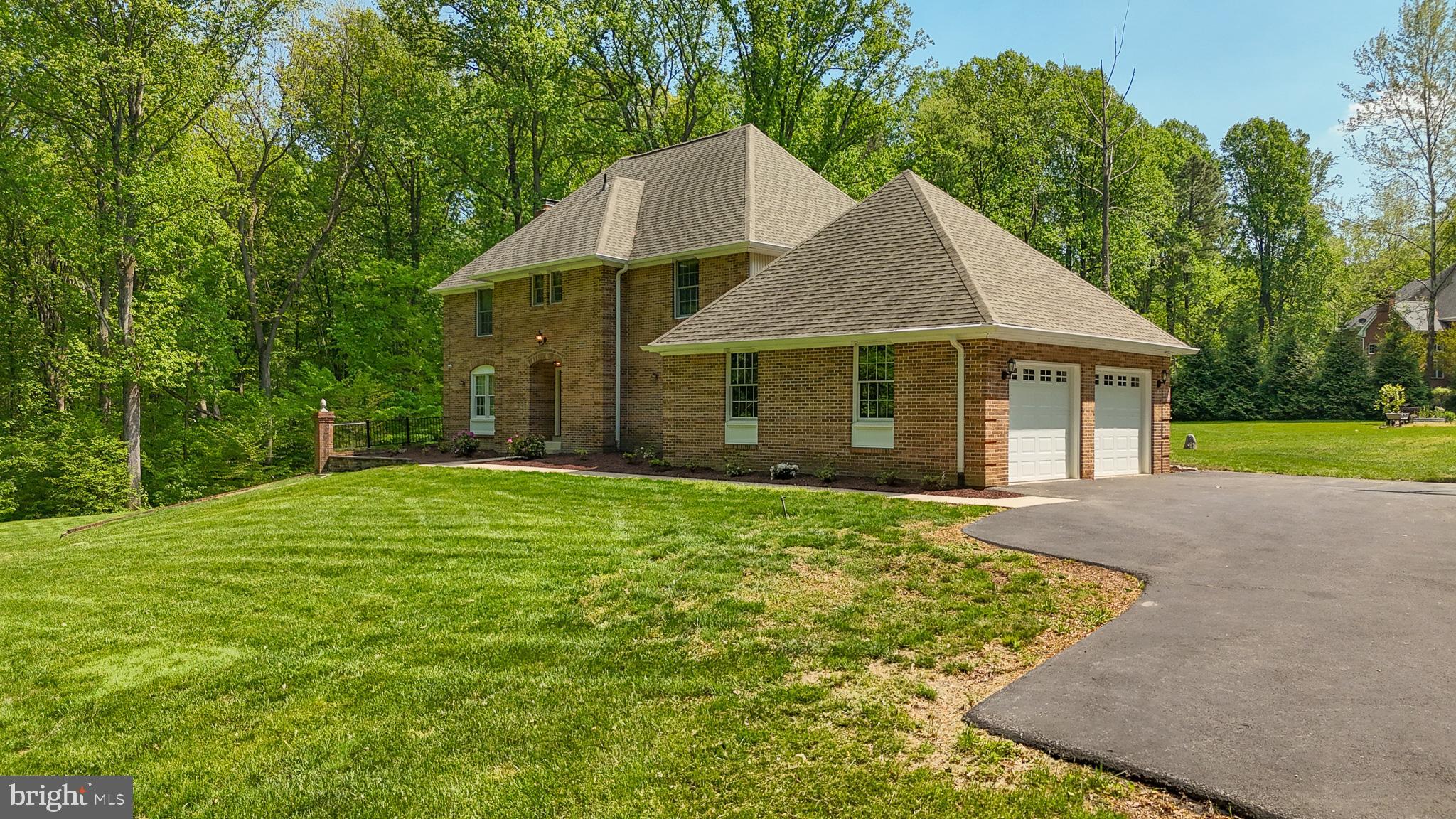 CEDARWOOD - Residential