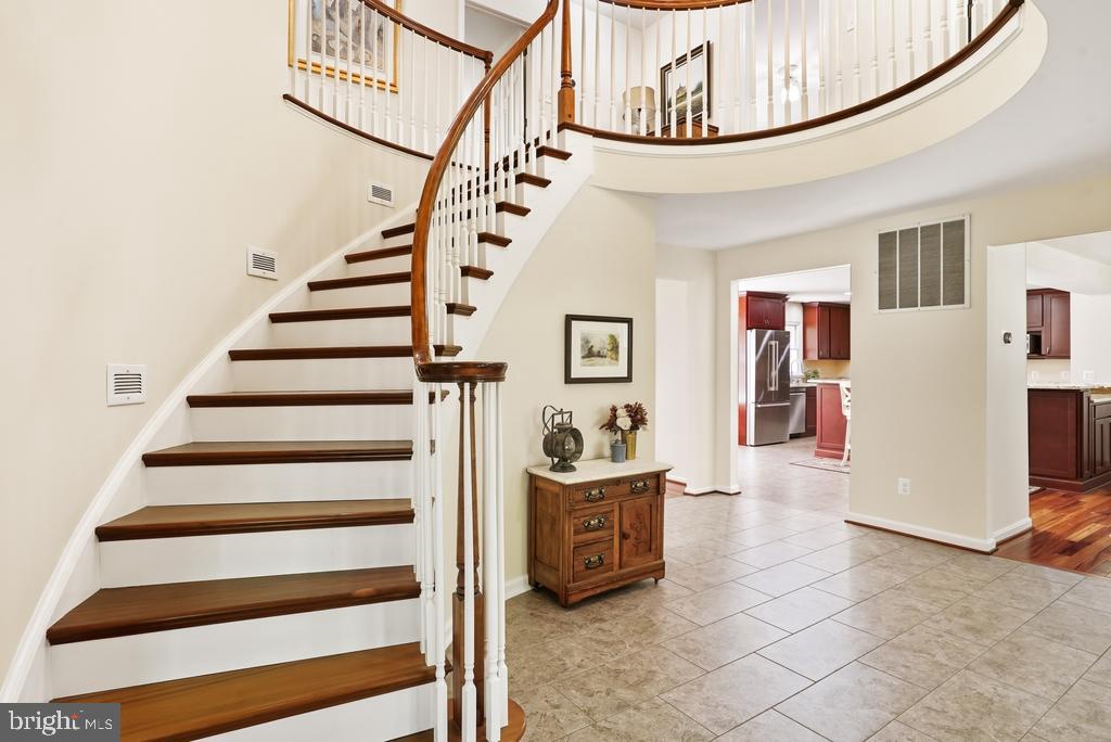 CEDARWOOD - Residential