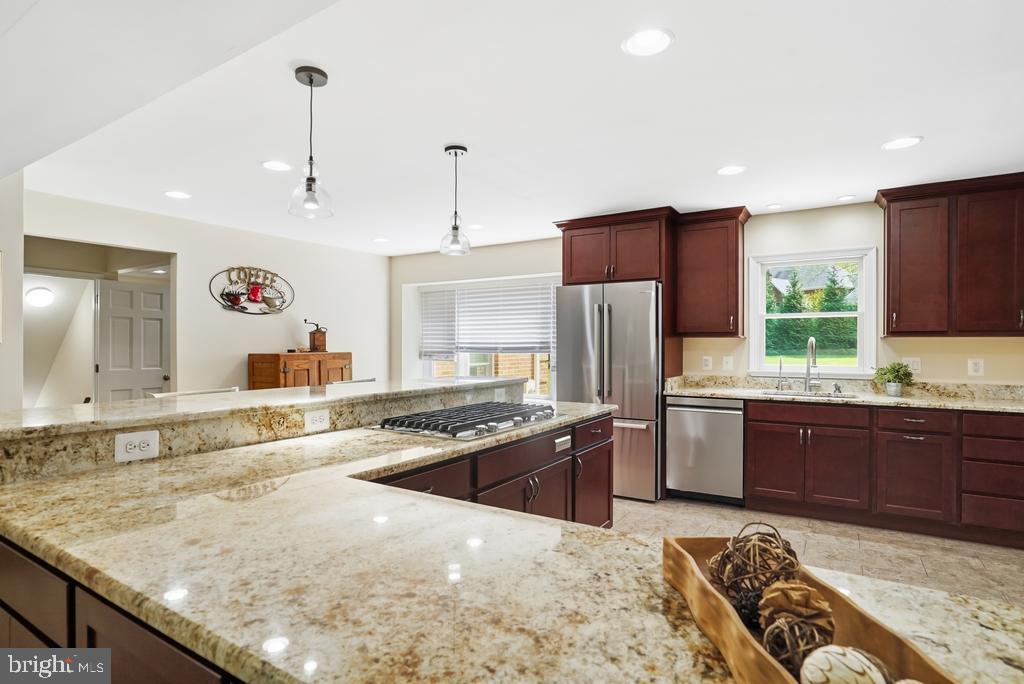 CEDARWOOD - Residential