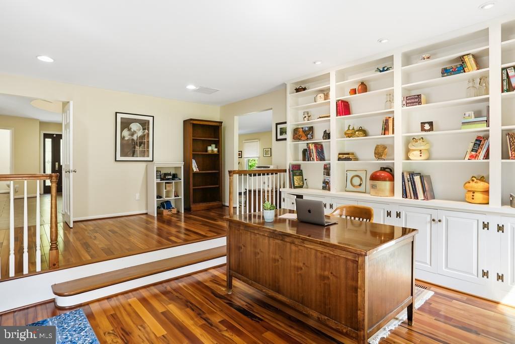 CEDARWOOD - Residential