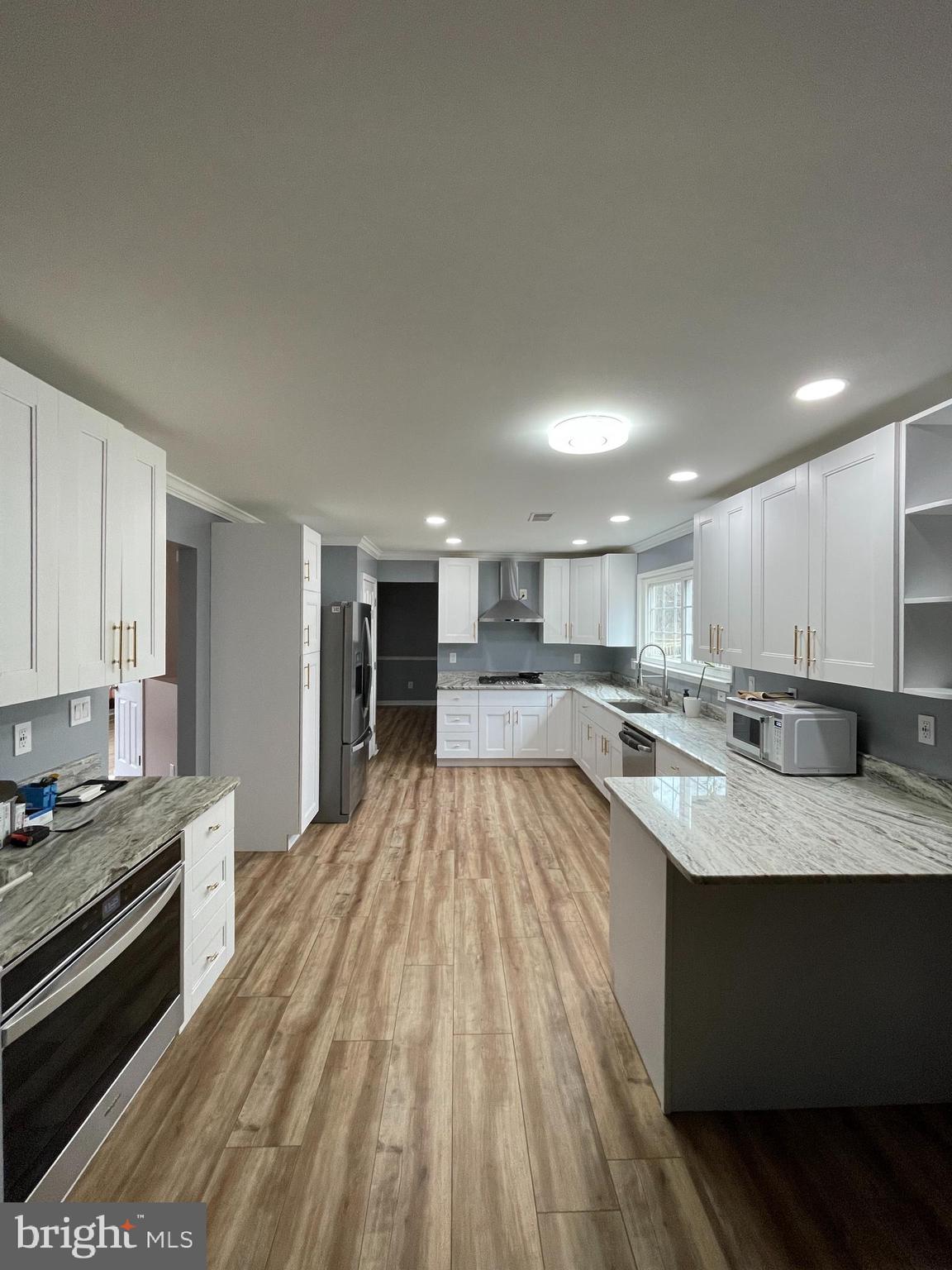 MADISON FARM - Residential Lease