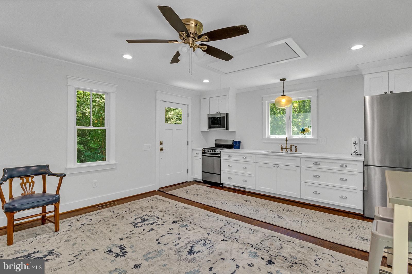 HARMONY HILLS - Residential