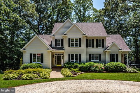 Photo of 858 Harmony Hills Circle, WICOMICO CHURCH, VA 22579 (MLS # VANV2001668)
