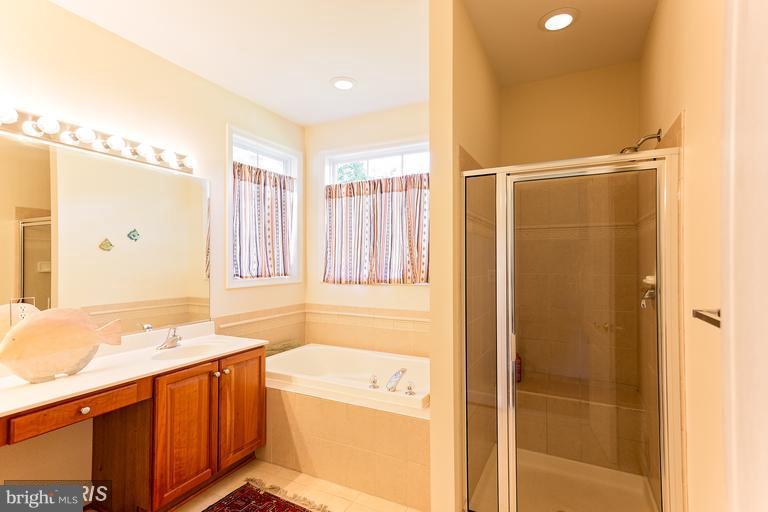 FERNBANK - Residential