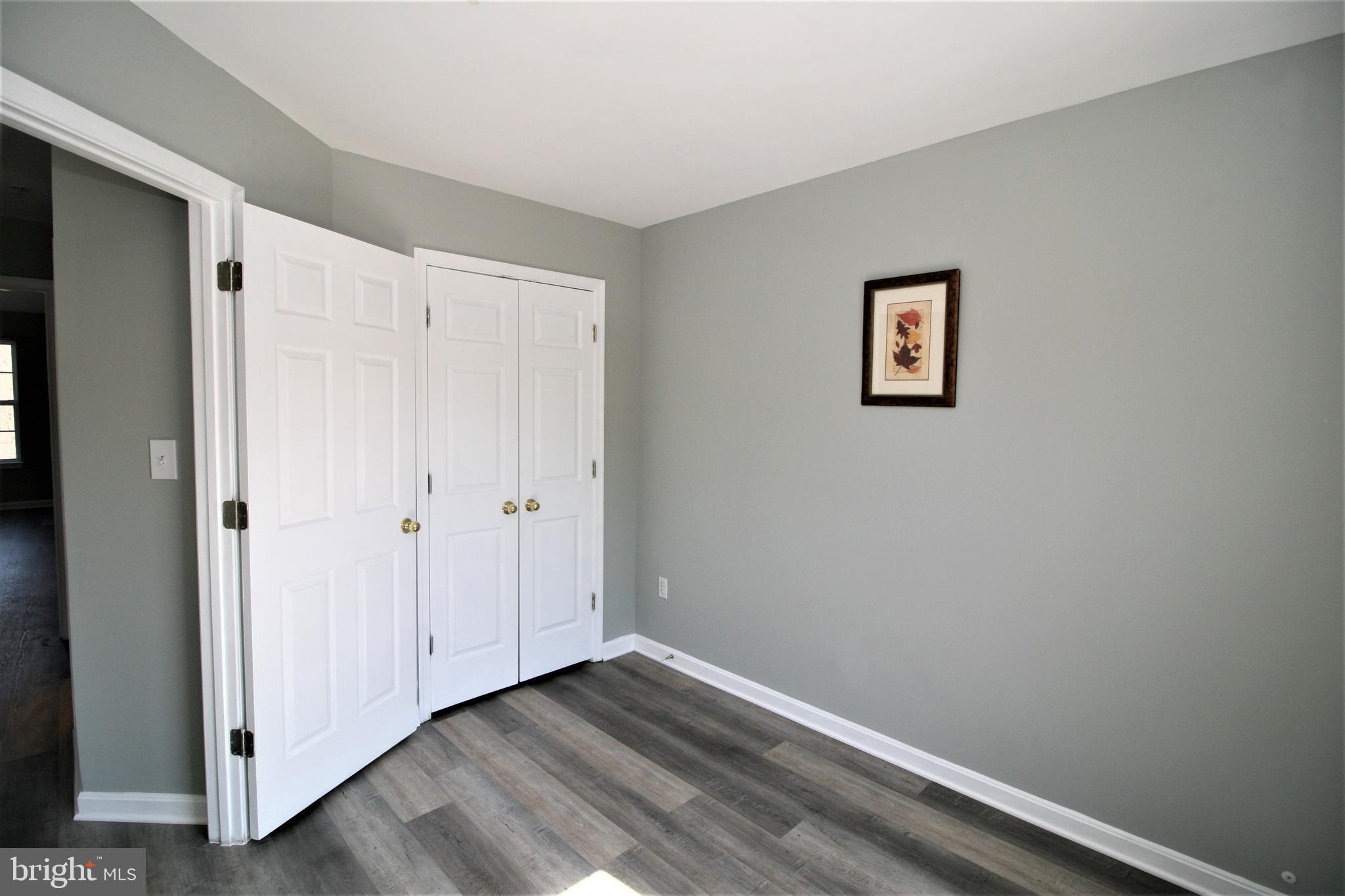 PLEASANT WALK - Residential Lease