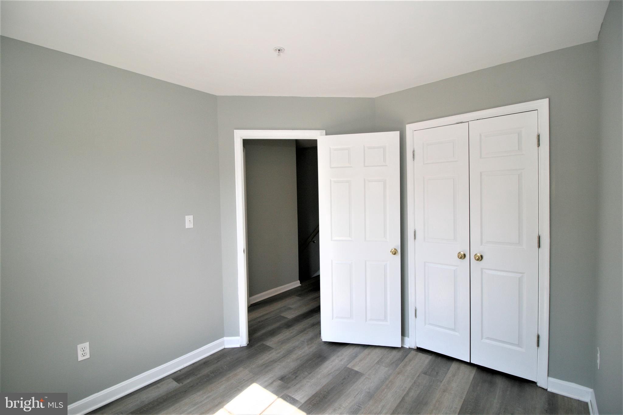 PLEASANT WALK - Residential Lease