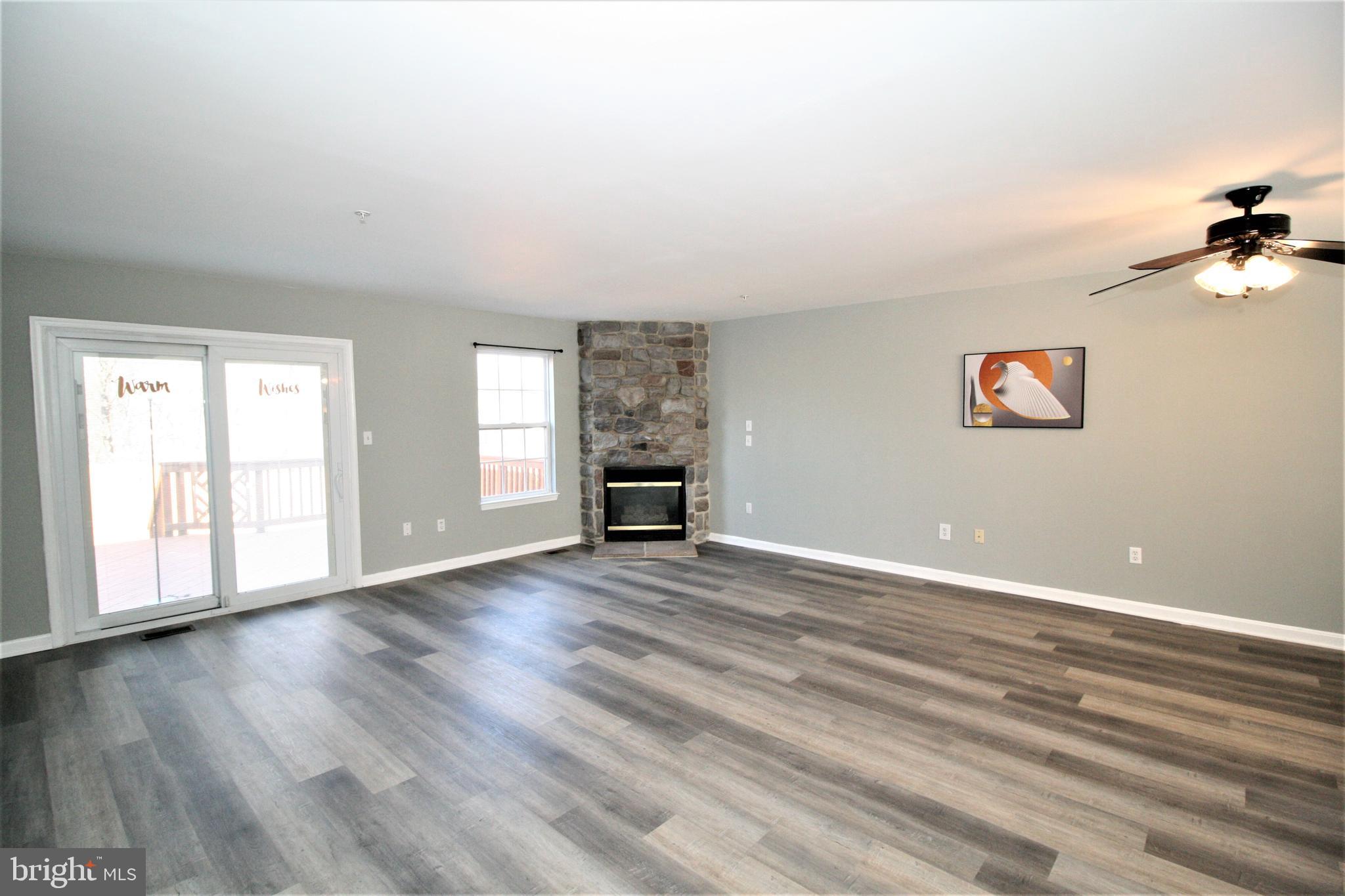 PLEASANT WALK - Residential Lease