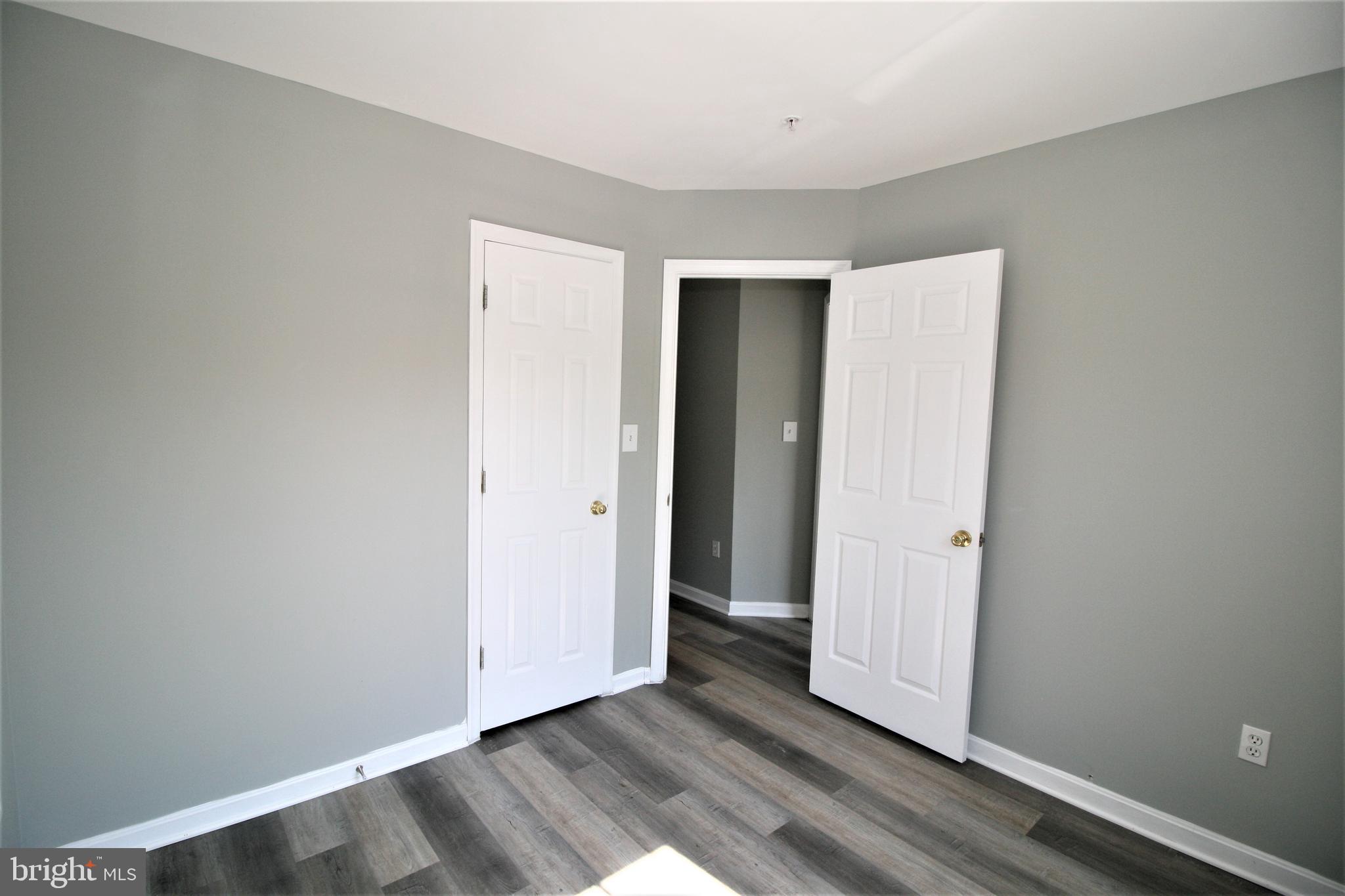 PLEASANT WALK - Residential Lease