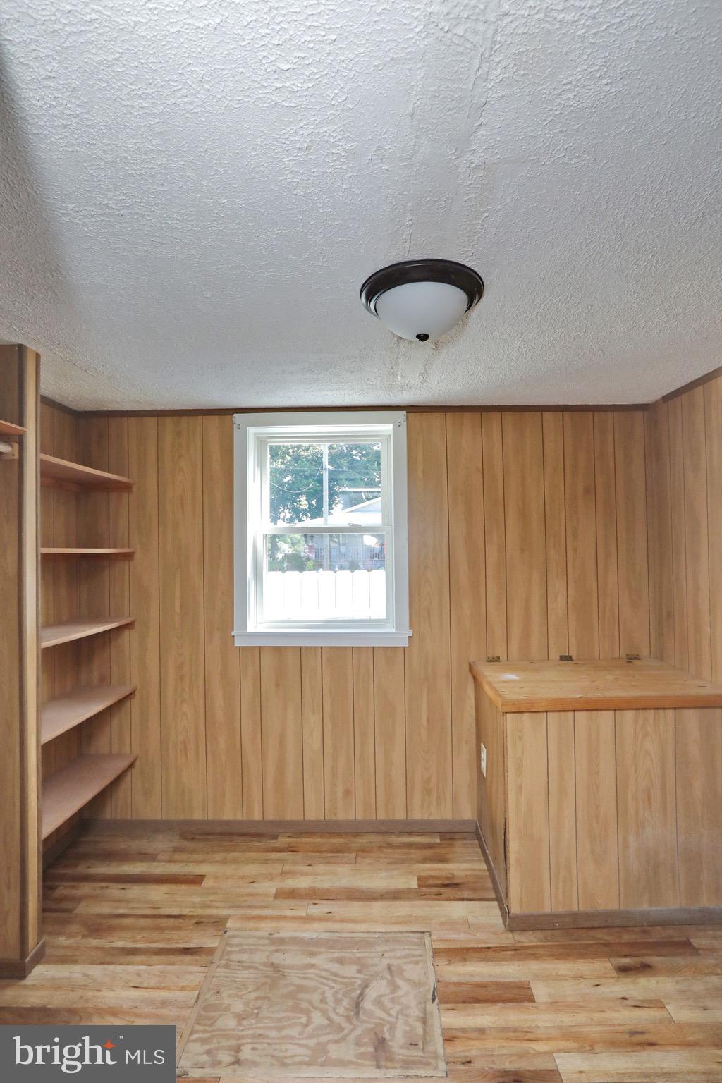 COBB ISLAND - Residential