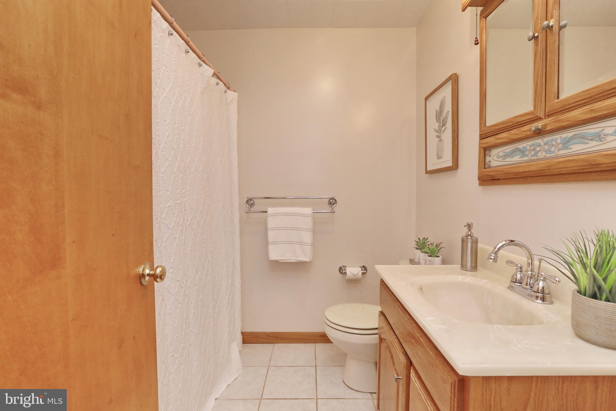 COBB ISLAND - Residential