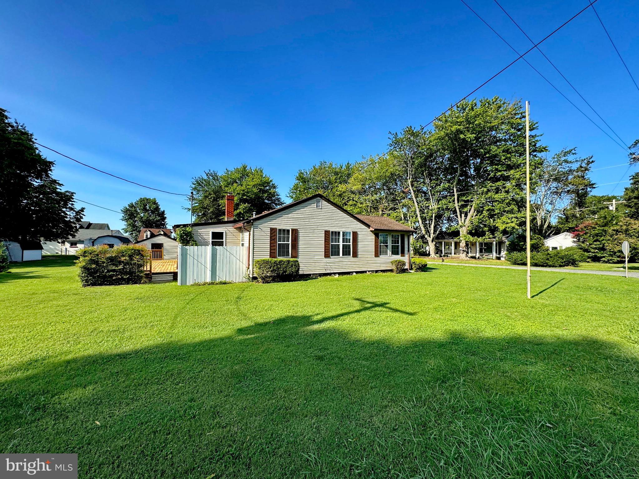 COBB ISLAND - Residential