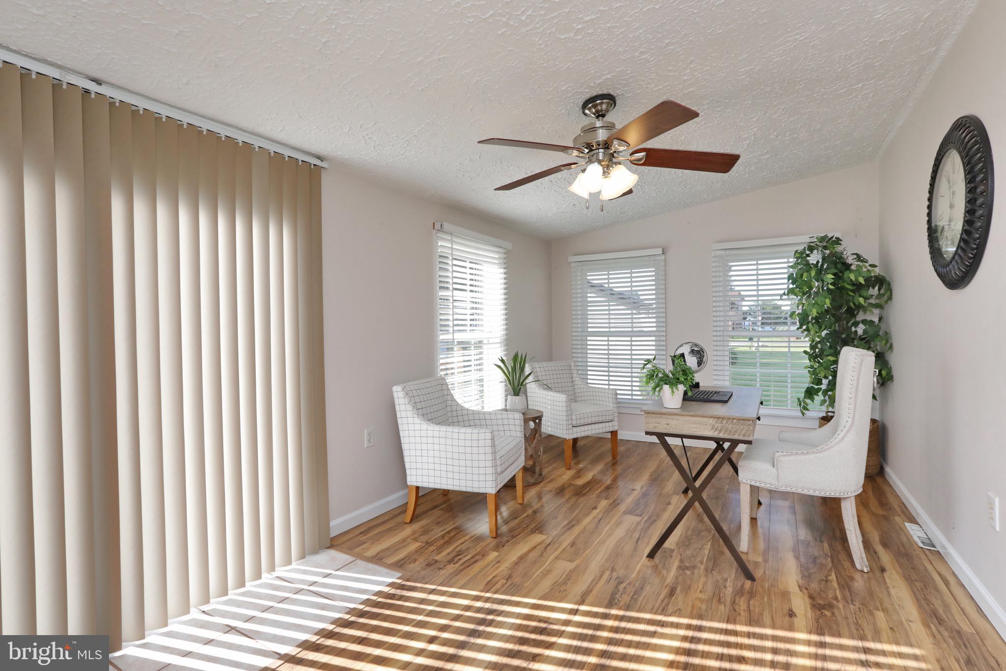 COBB ISLAND - Residential