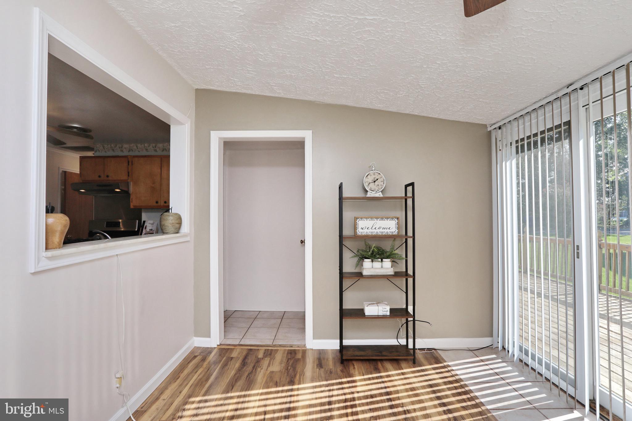 COBB ISLAND - Residential