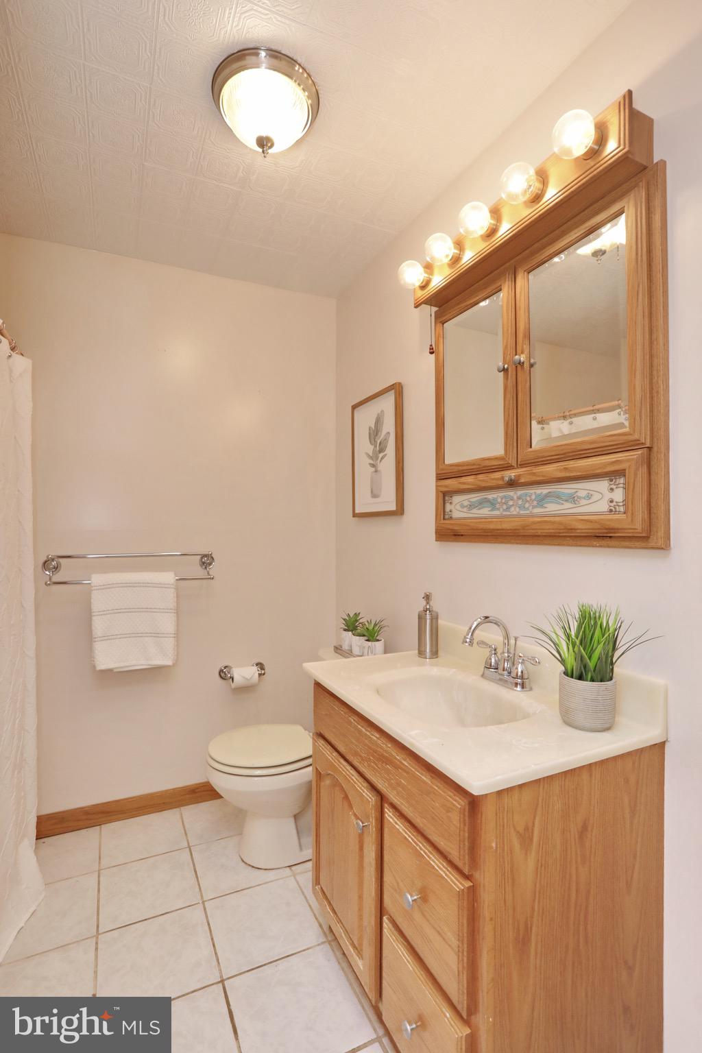 COBB ISLAND - Residential