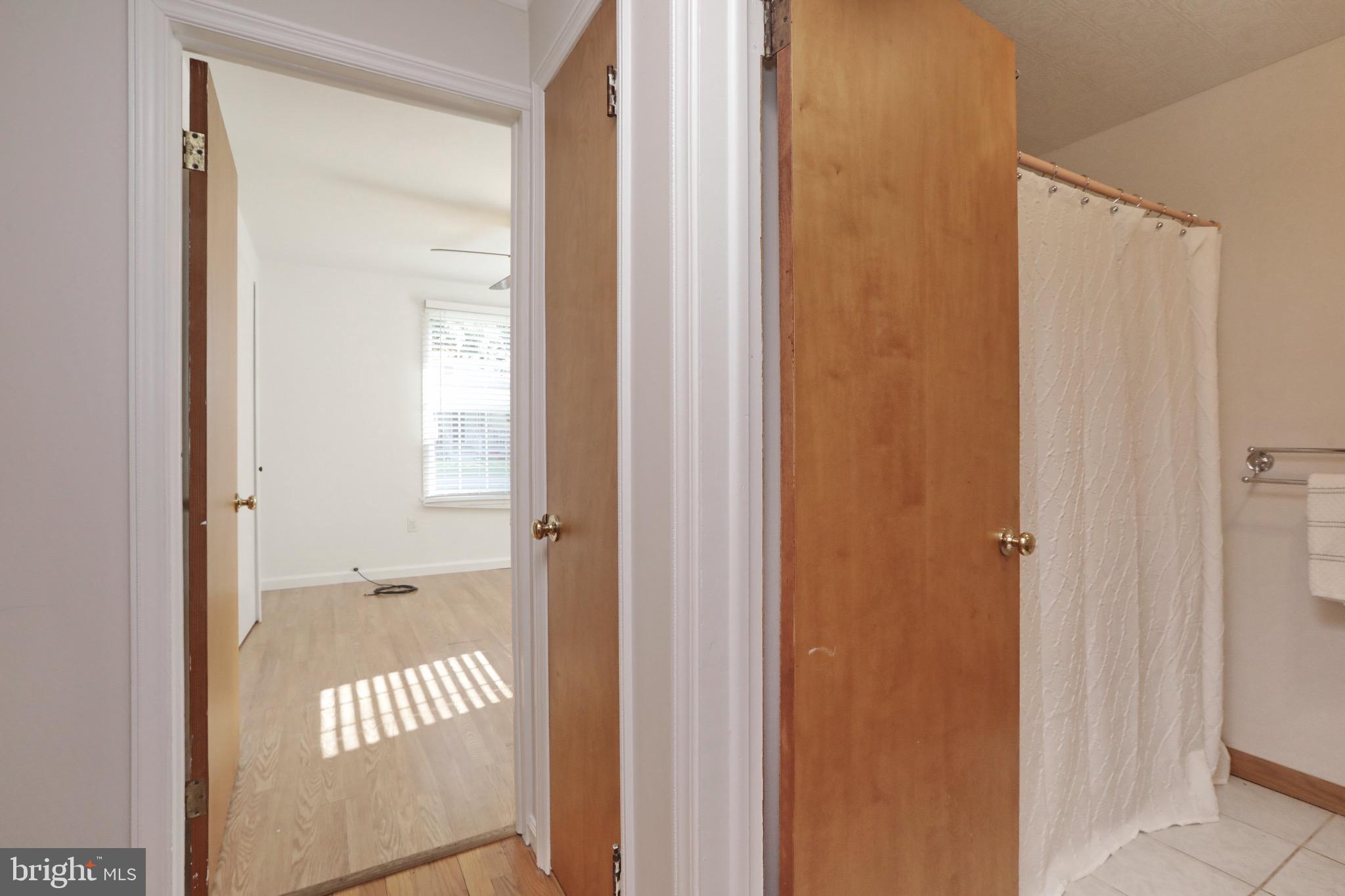 COBB ISLAND - Residential