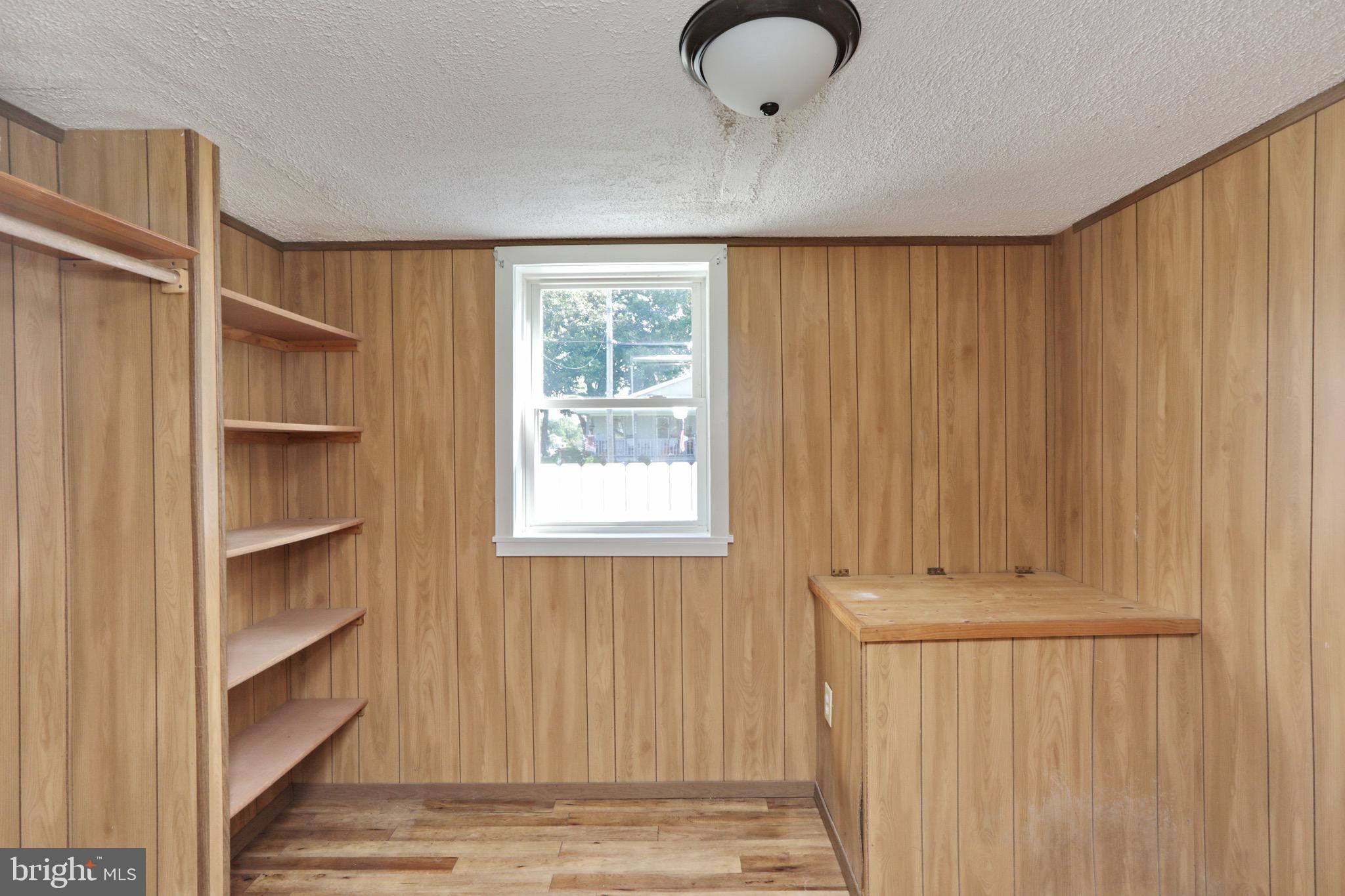 COBB ISLAND - Residential