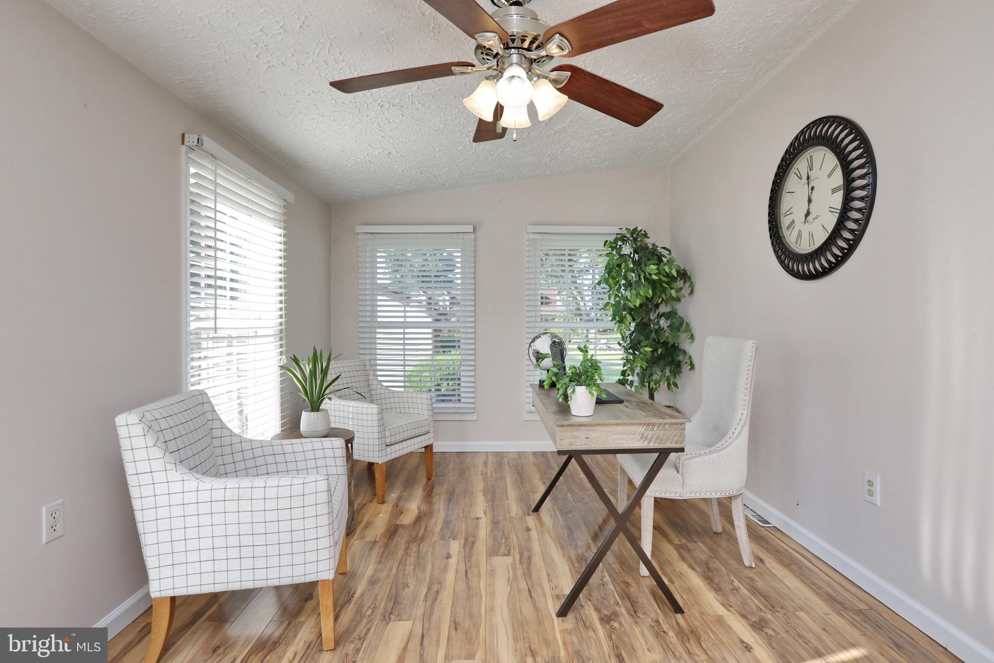 COBB ISLAND - Residential