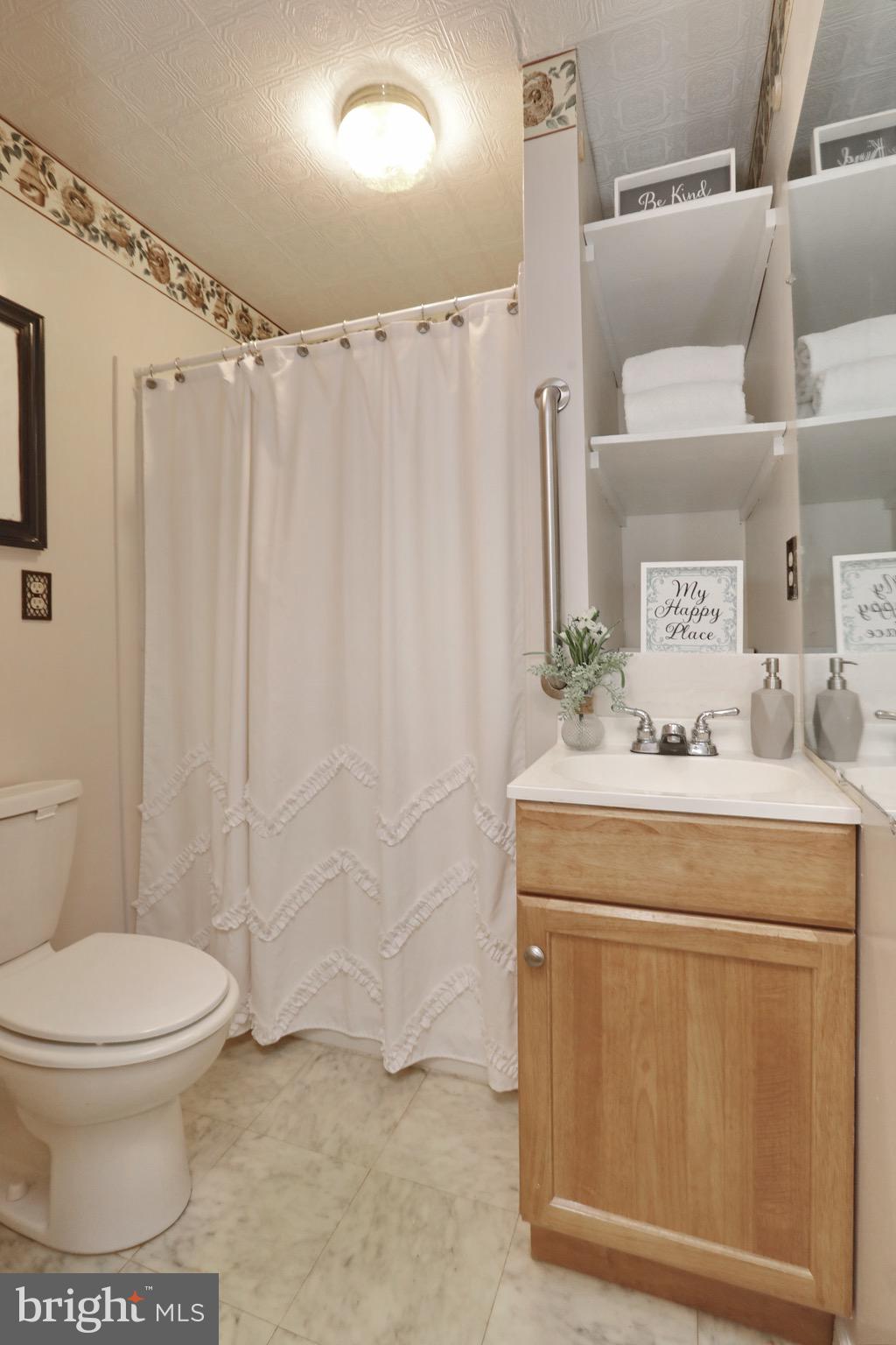 COBB ISLAND - Residential