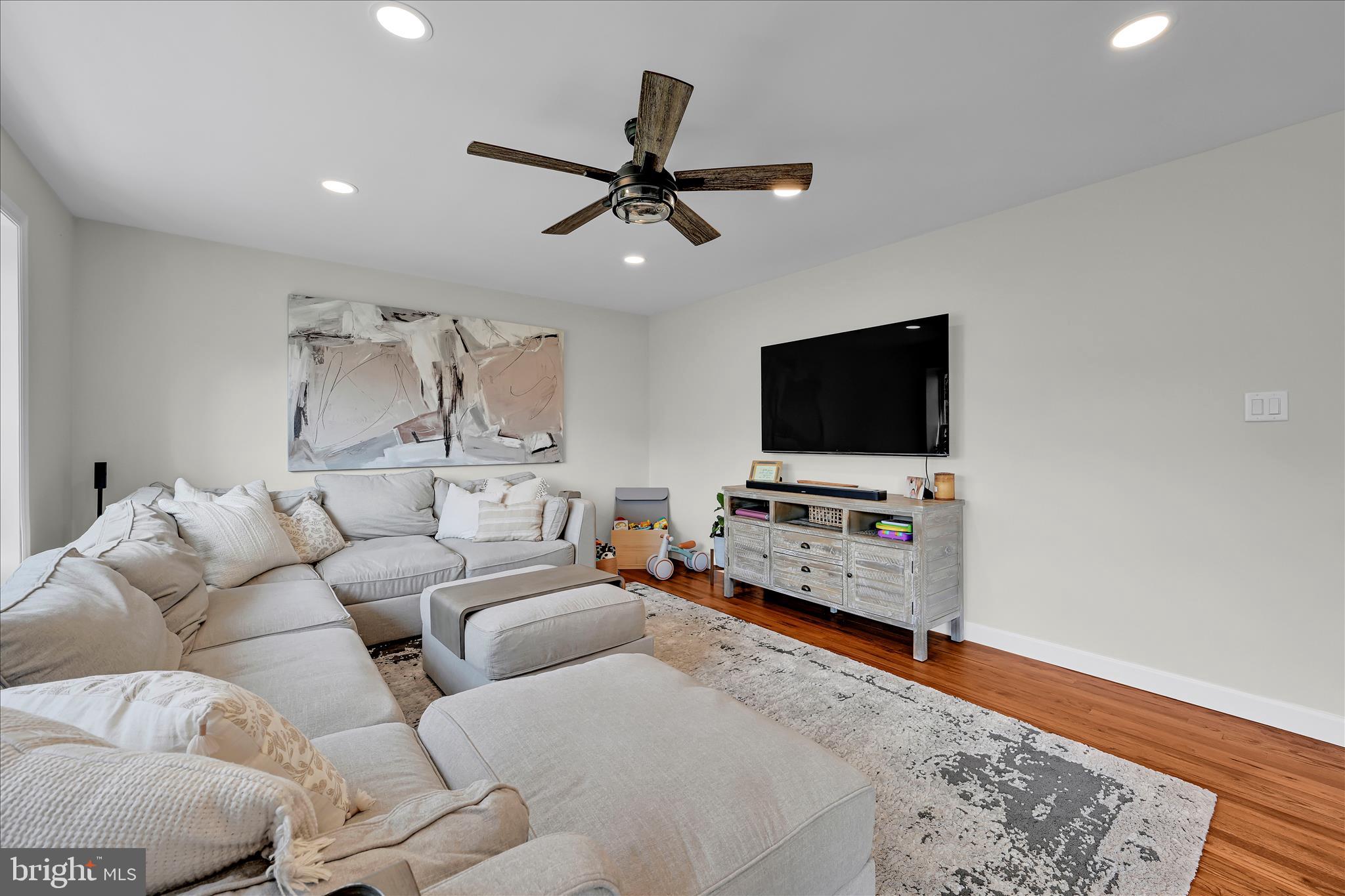 MORGAN CREEK - Residential