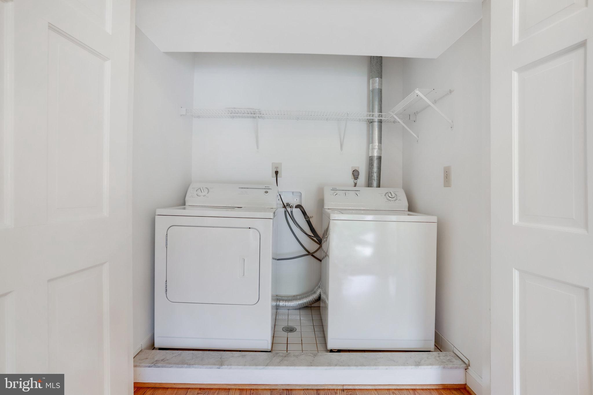 COLUMBIA FOREST - Residential