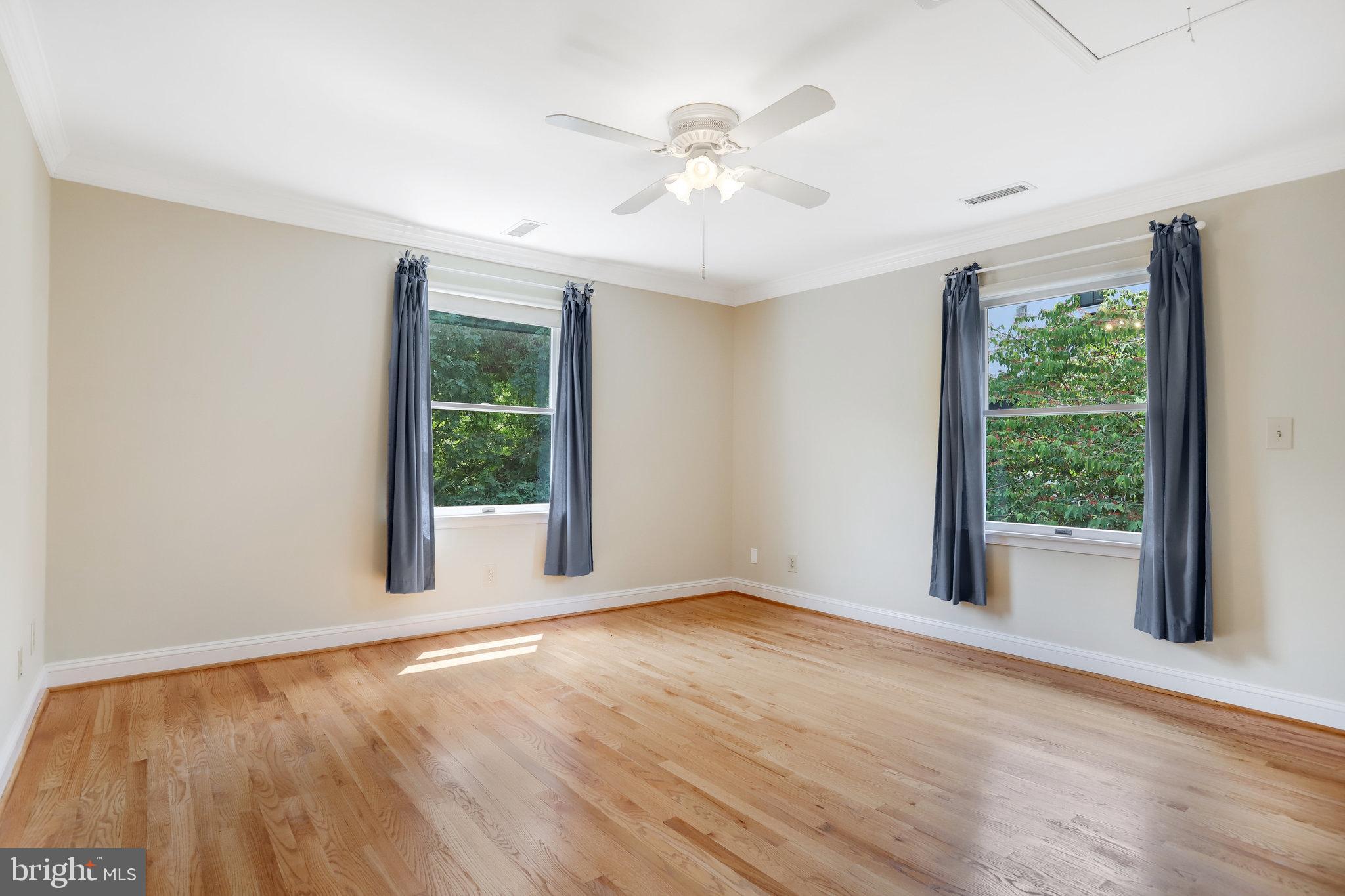 COLUMBIA FOREST - Residential