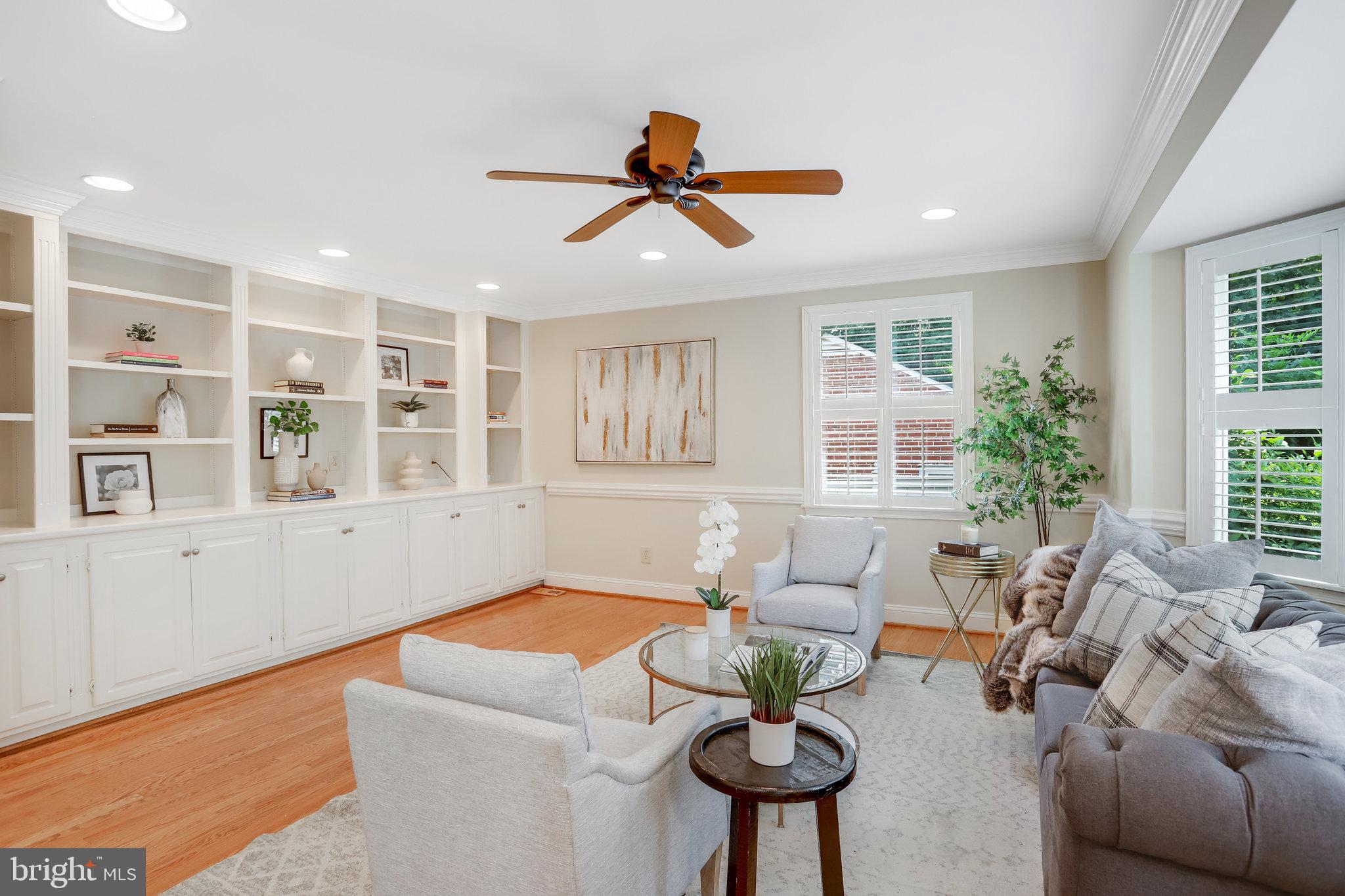 COLUMBIA FOREST - Residential