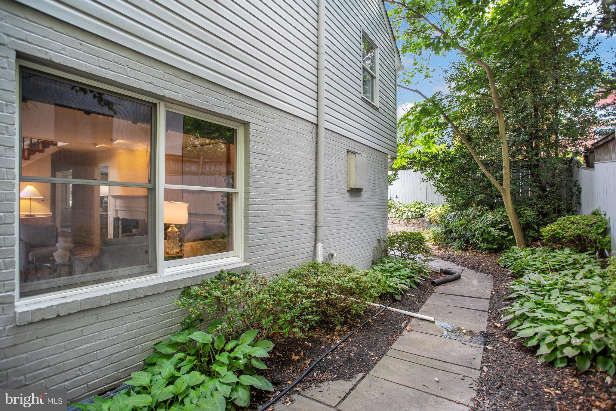 COLUMBIA FOREST - Residential