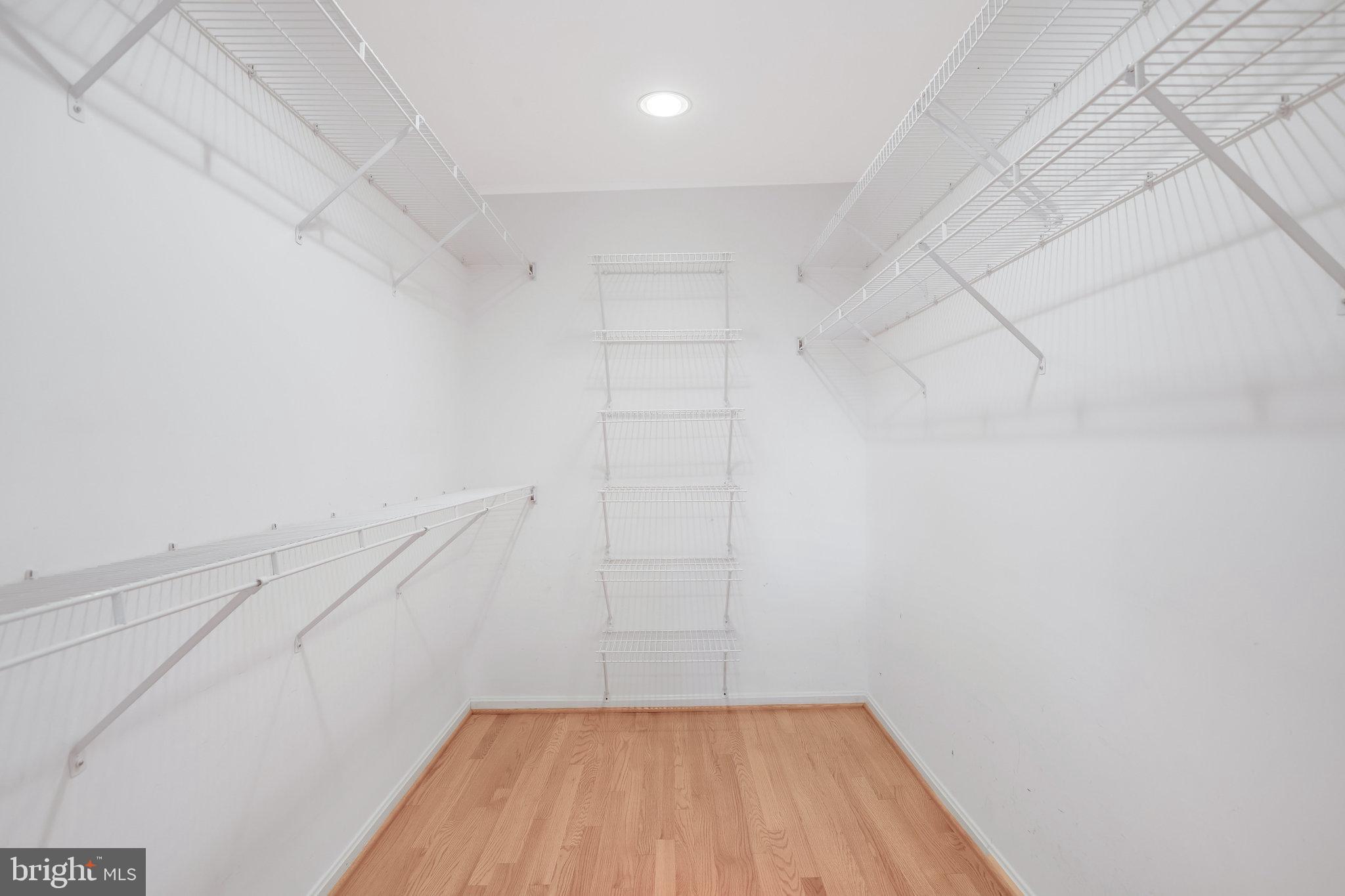 COLUMBIA FOREST - Residential