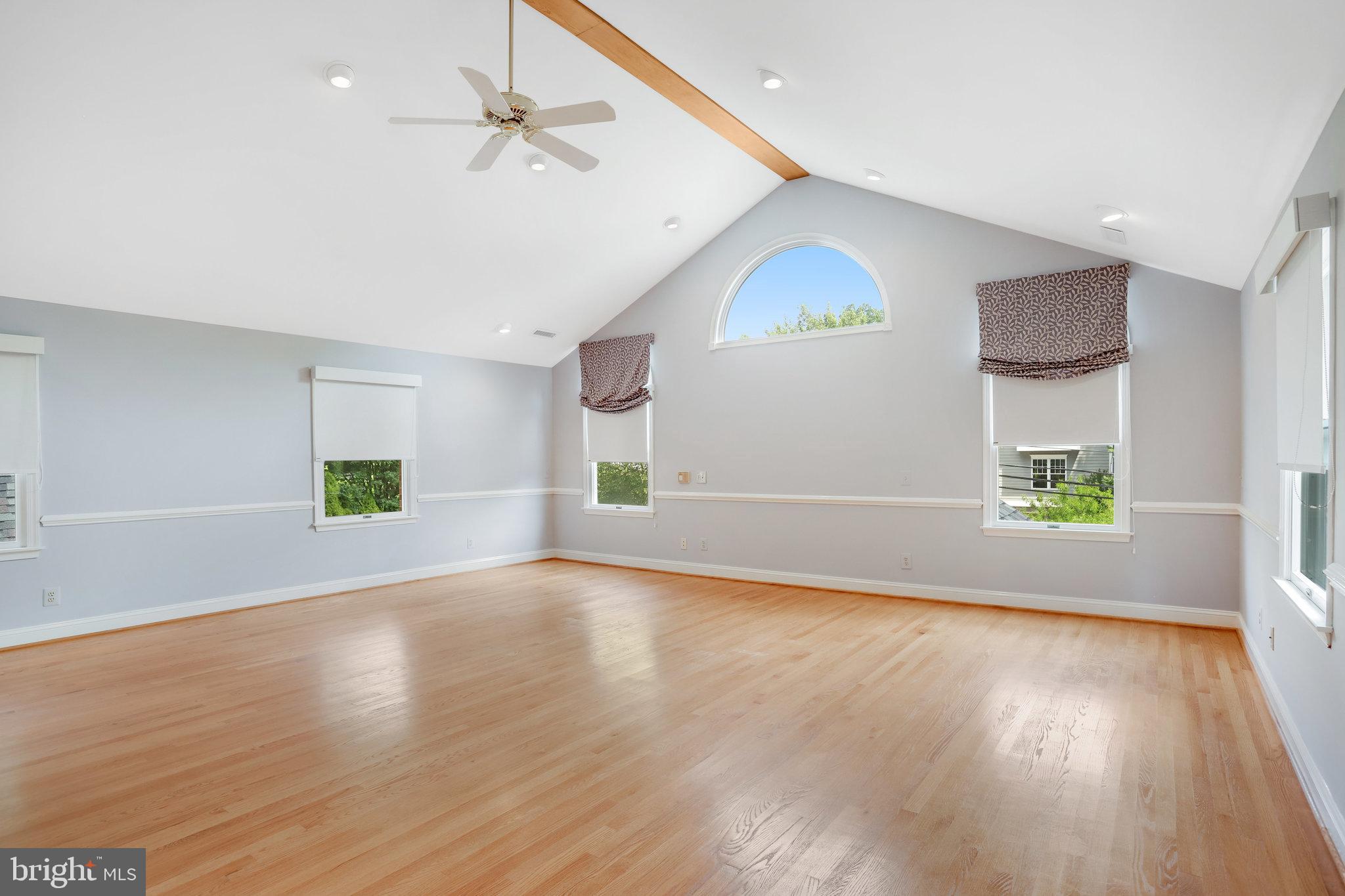 COLUMBIA FOREST - Residential