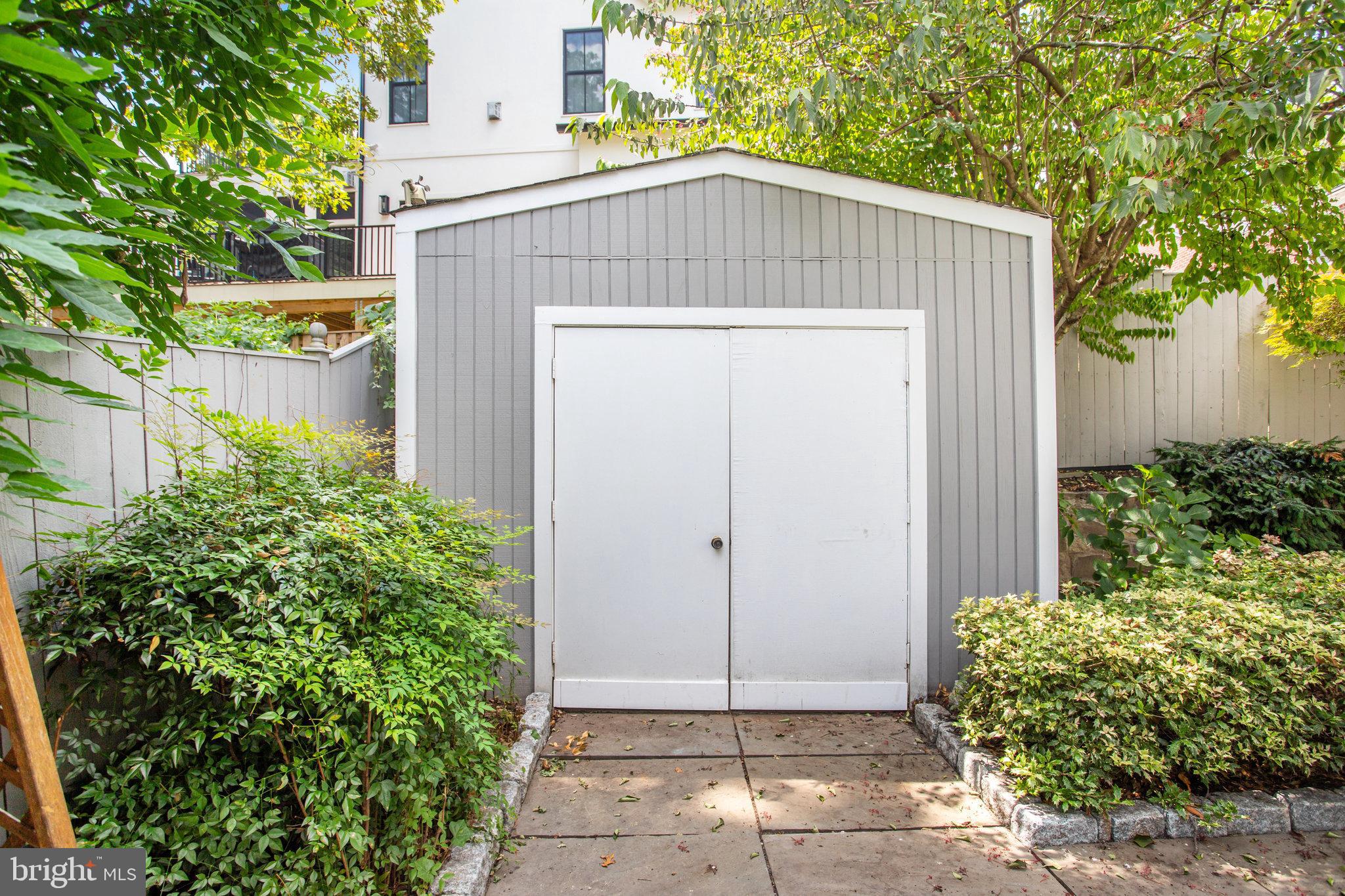 COLUMBIA FOREST - Residential