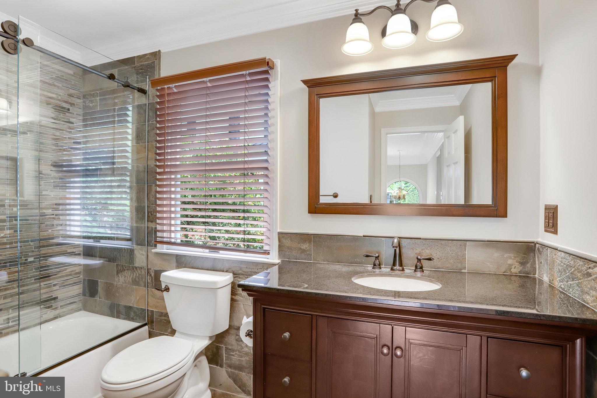 COLUMBIA FOREST - Residential