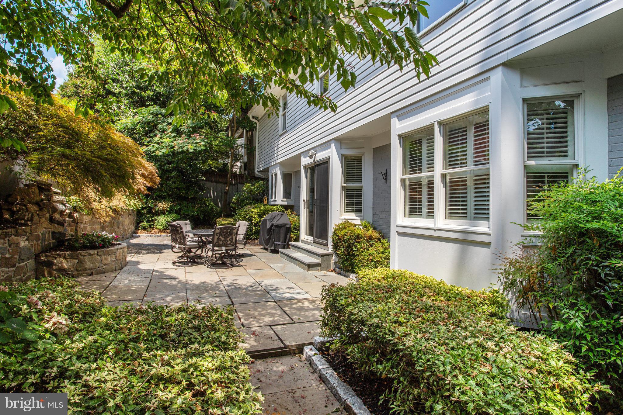 COLUMBIA FOREST - Residential