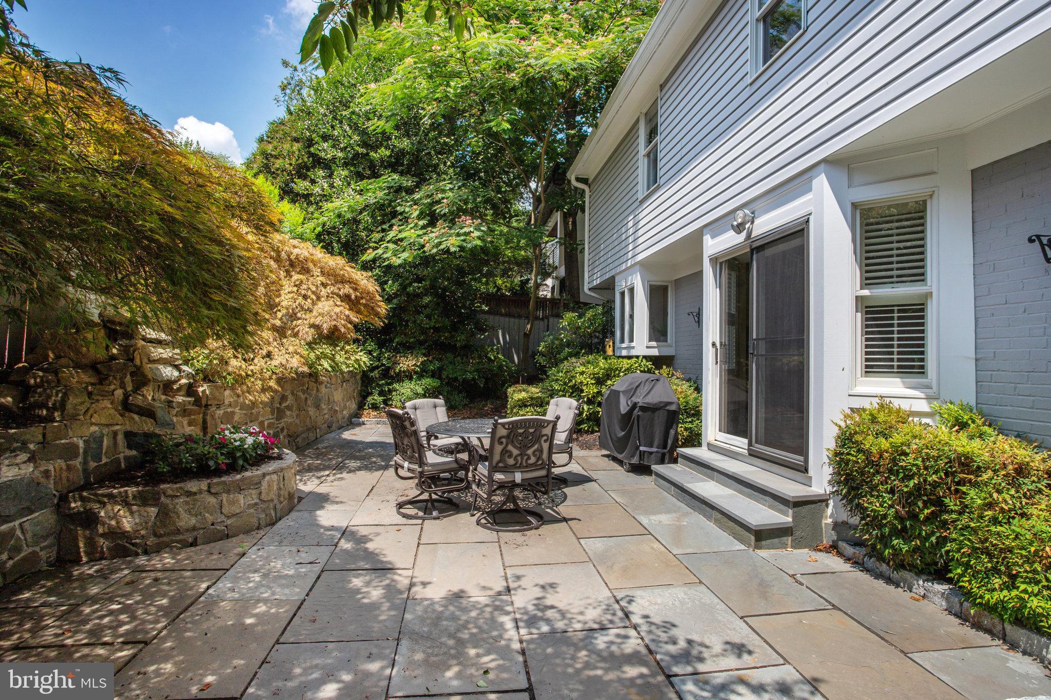 COLUMBIA FOREST - Residential