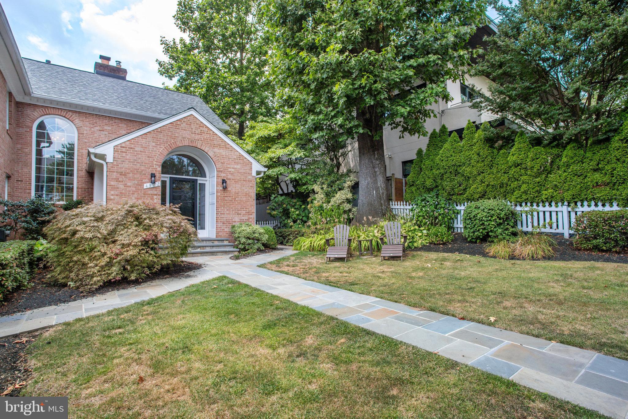 COLUMBIA FOREST - Residential