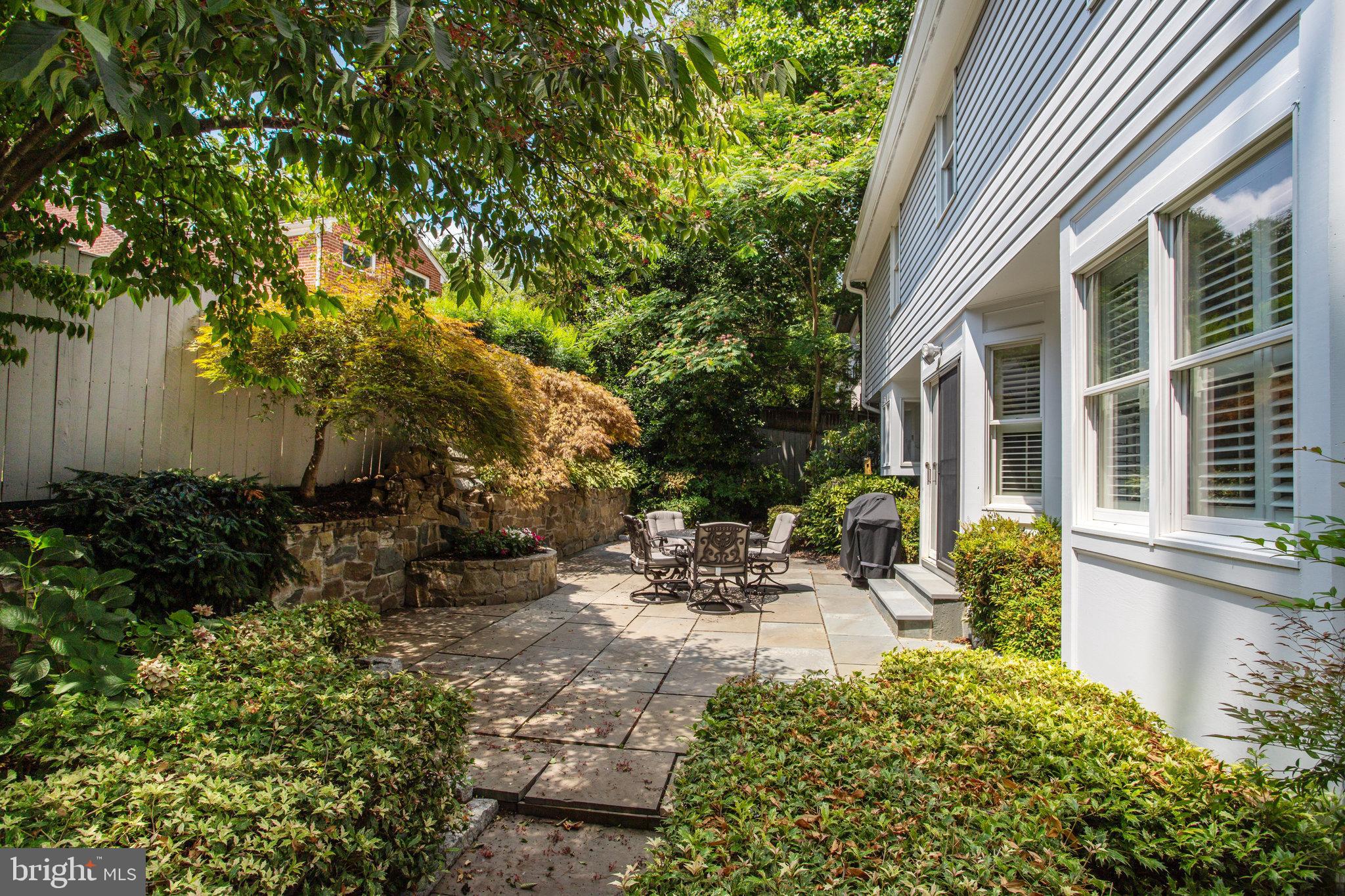 COLUMBIA FOREST - Residential