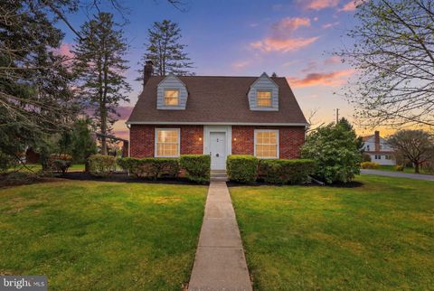 120 MAPLE ROAD HARRISBURG PA 17109