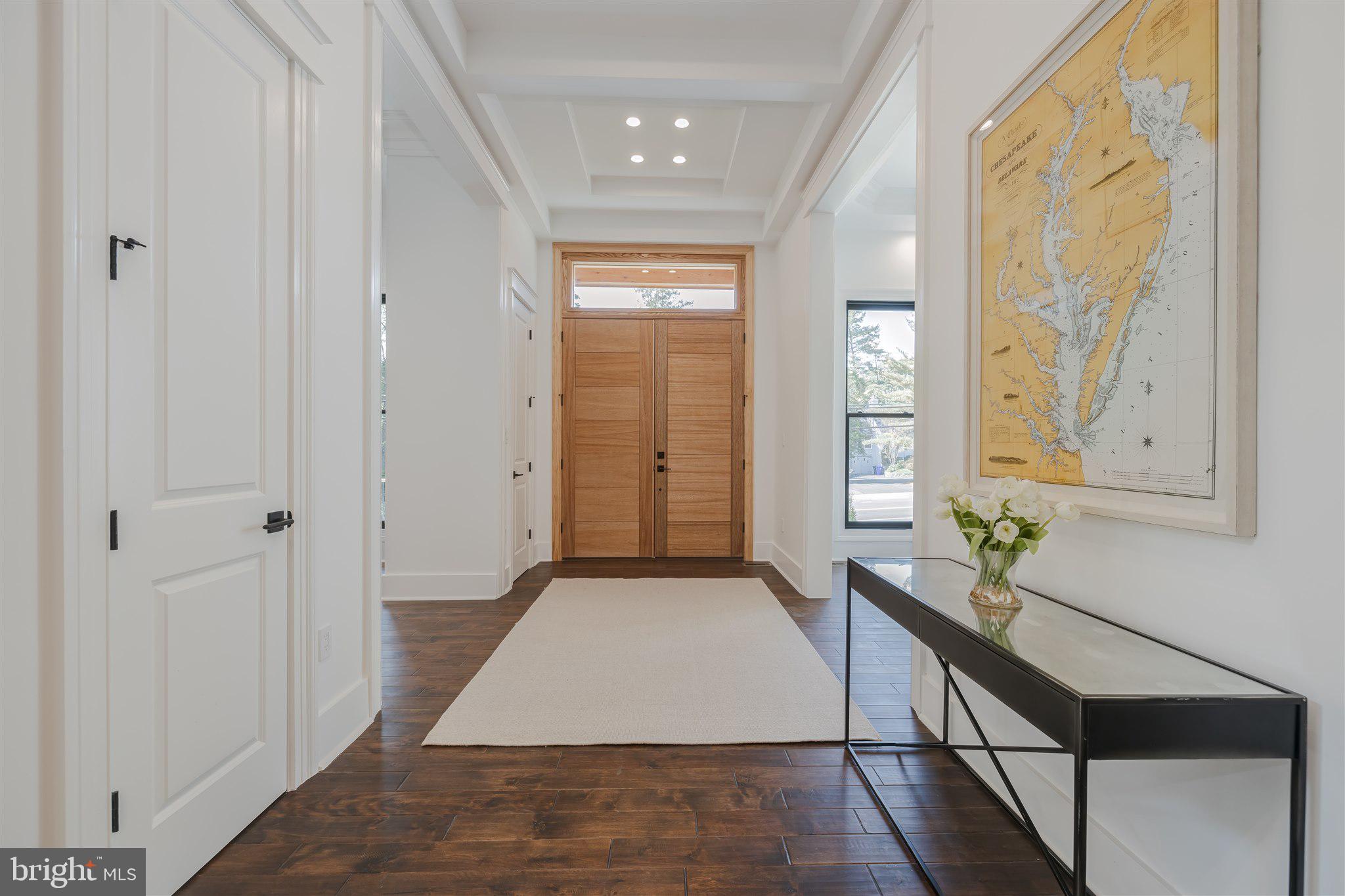 RIVERCREST - Residential