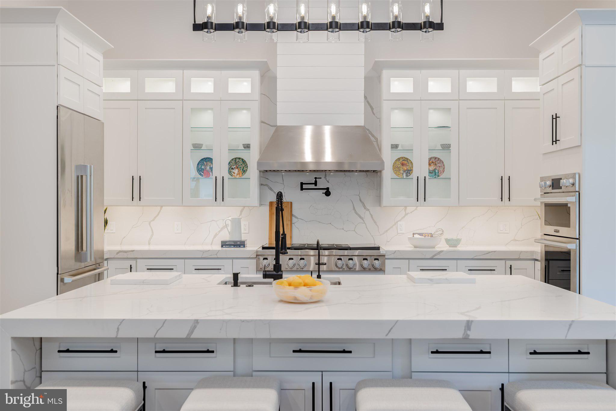 RIVERCREST - Residential