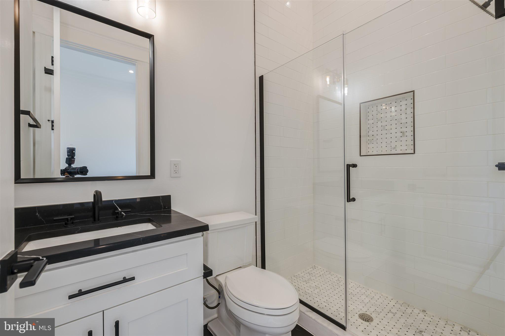 RIVERCREST - Residential