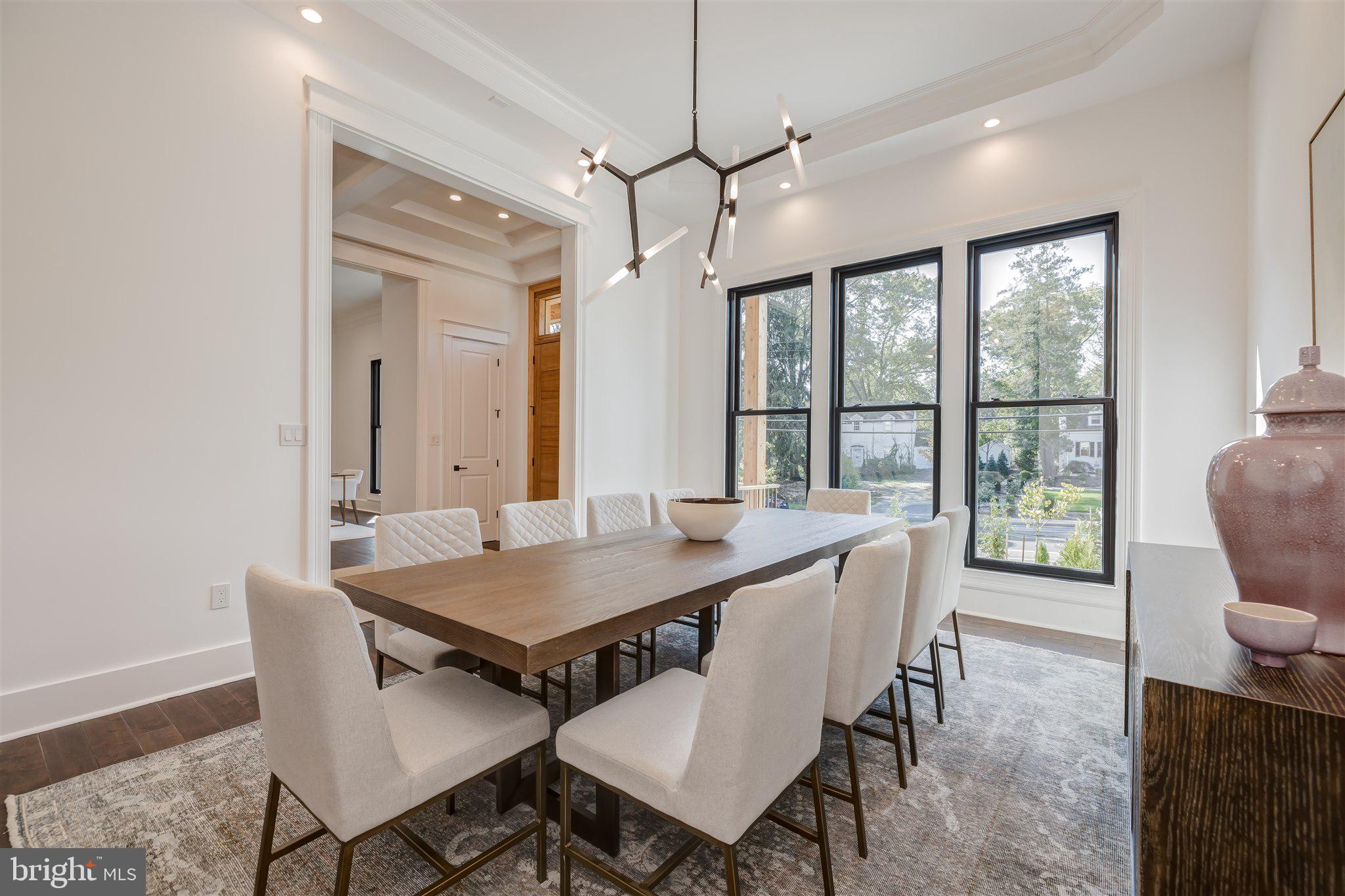 RIVERCREST - Residential