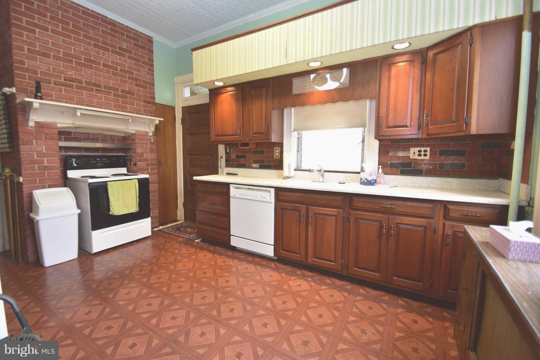 CATONSVILLE - Residential