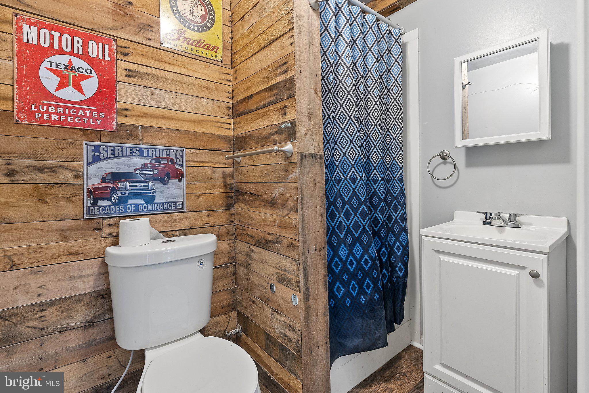 RIVERSIDE - Residential