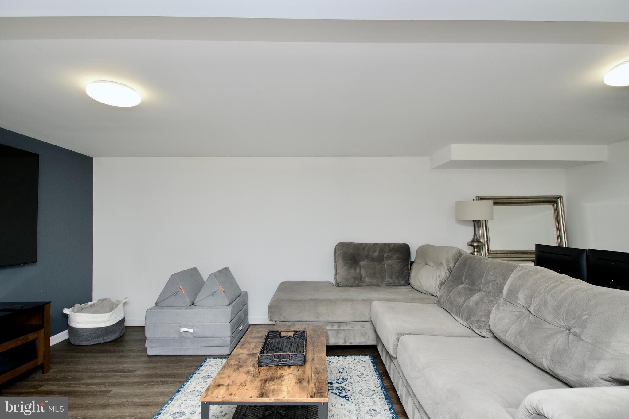 CONNECTICUT AVENUE ESTATES - Residential